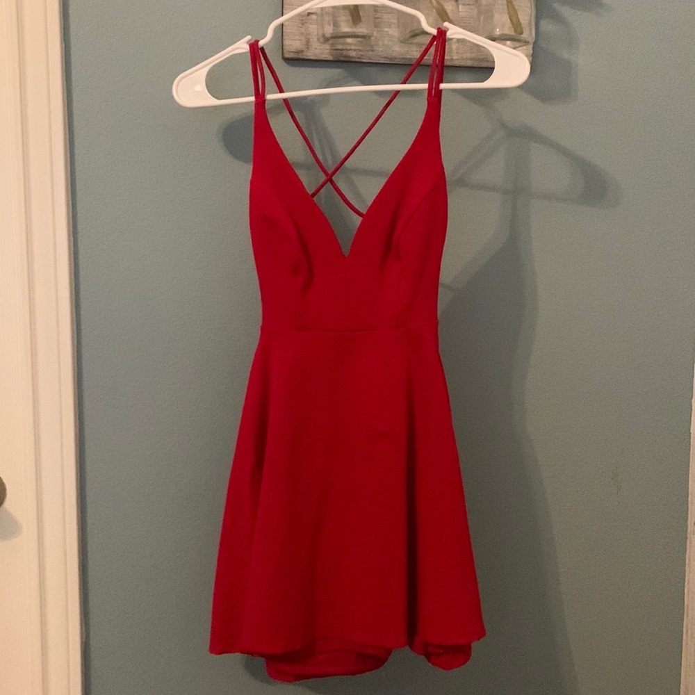 LULUS short red dress